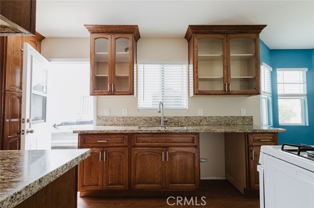 Detail Gallery Image 17 of 35 For 2226 Hauser Bld, Los Angeles,  CA 90016 - 3 Beds | 2 Baths