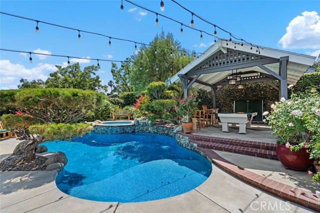 357 N Mayflower Avenue, Monrovia CA: https://media.crmls.org/medias/cd7d7700-3b4b-4f65-b69f-09a320e048c6.jpg