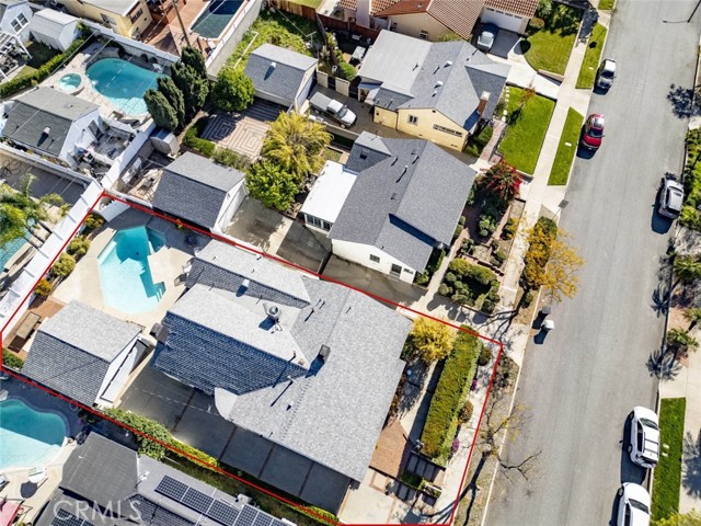 Detail Gallery Image 74 of 74 For 2950 N Lincoln St, Burbank,  CA 91504 - 3 Beds | 2 Baths