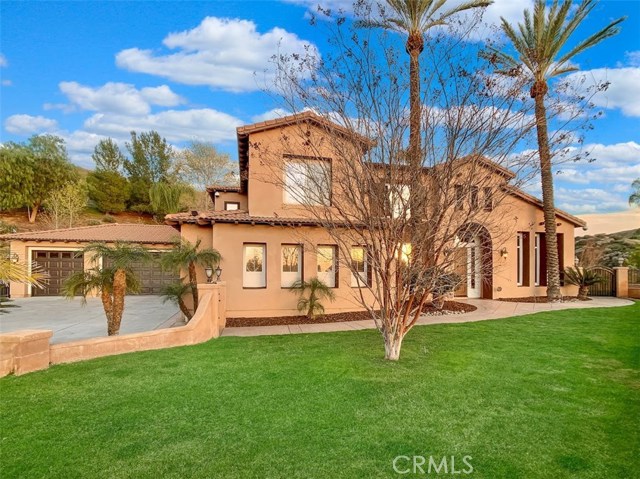 Photo of 2151 Horse Trail Drive, Redlands, CA 92373