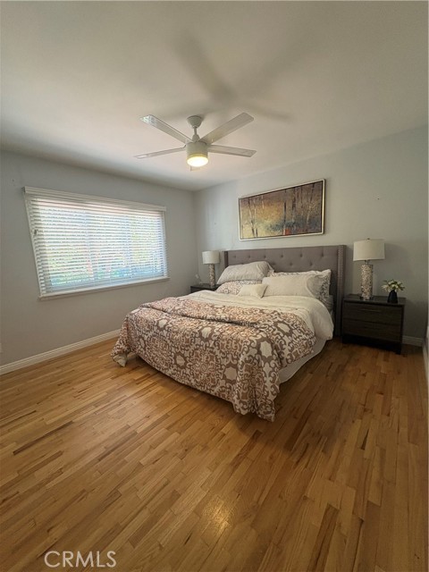 Detail Gallery Image 12 of 22 For 20955 De Mina, Woodland Hills,  CA 91364 - 3 Beds | 2 Baths