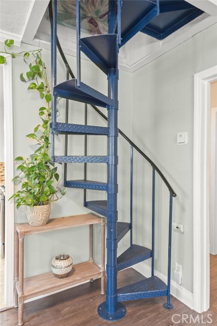 Detail Gallery Image 16 of 42 For 3322 Minto Ct, Los Angeles,  CA 90032 - 2 Beds | 2 Baths