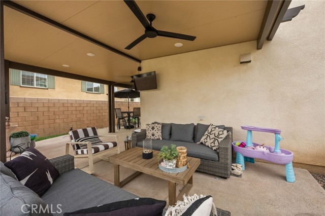 Detail Gallery Image 47 of 58 For 4975 Oak Moss, Fontana,  CA 92336 - 4 Beds | 3 Baths