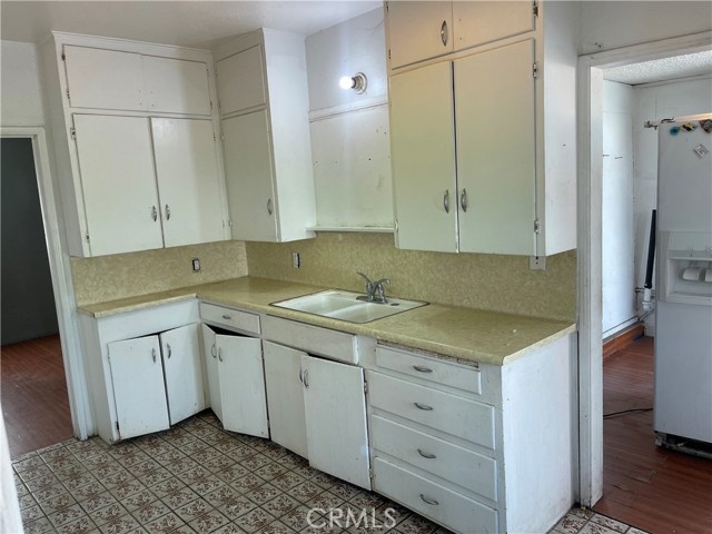 12278 5th, Yucaipa CA: https://media.crmls.org/medias/cd86194e-4364-49f3-a0d2-b8747abff6a1.jpg