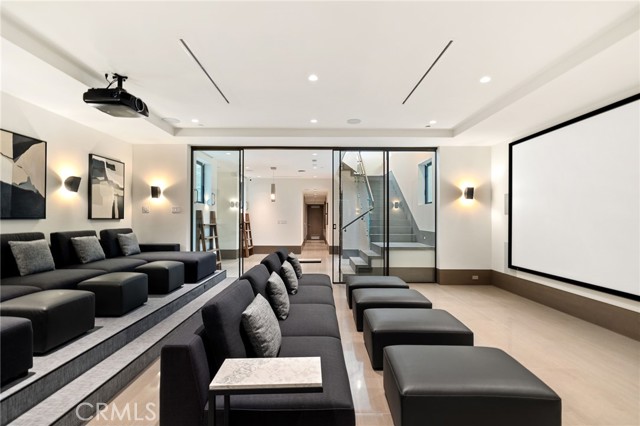 716 The Strand, Manhattan Beach CA: https://media.crmls.org/medias/cd8667d7-8325-42dd-afe6-29fc7909a349.jpg