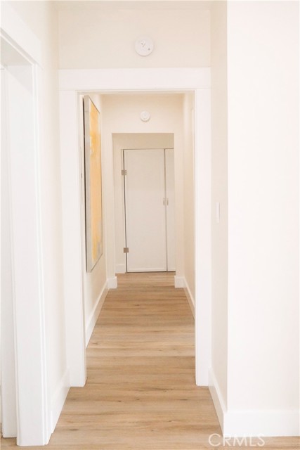 3222 E 10th Street, Long Beach CA: https://media.crmls.org/medias/cd86c852-2a9d-48a0-8c06-805a79e2bd9b.jpg