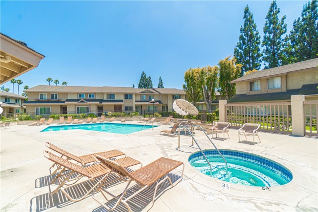 Detail Gallery Image 15 of 16 For 5950 Imperial Hwy Unit 35, South Gate,  CA 90280 - 3 Beds | 3 Baths