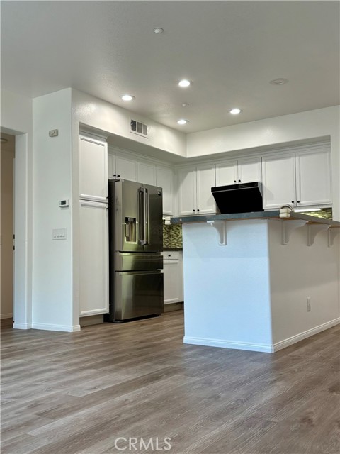 Detail Gallery Image 5 of 21 For 384 Quail, Irvine,  CA 92603 - 2 Beds | 2 Baths