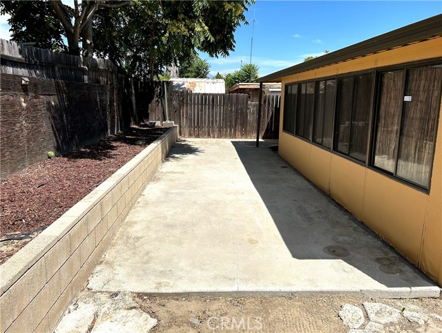 Detail Gallery Image 14 of 16 For 2196 W Oakland Ave, Hemet,  CA 92545 - 2 Beds | 1 Baths