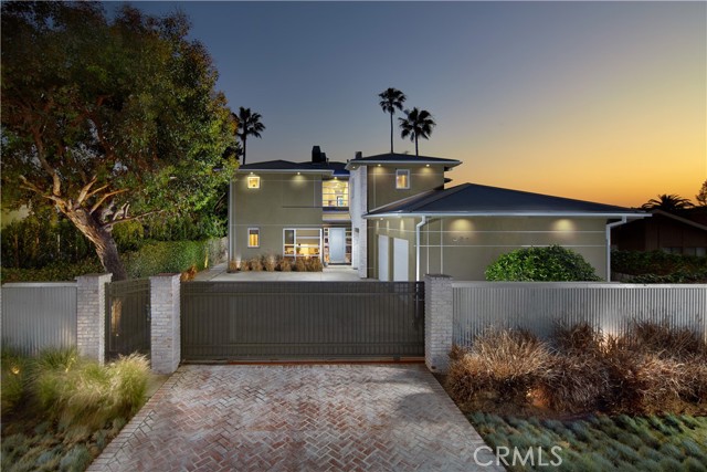 Detail Gallery Image 1 of 30 For 361 22nd St, Costa Mesa,  CA 92627 - 5 Beds | 5/4 Baths