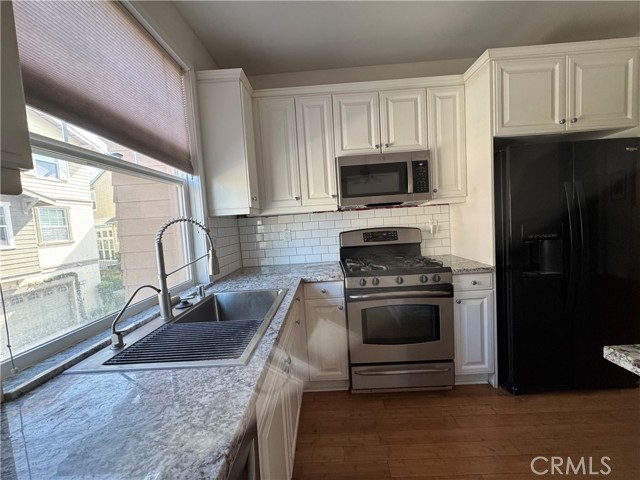 Detail Gallery Image 15 of 39 For 19 Arlington St, Ladera Ranch,  CA 92694 - 2 Beds | 2/1 Baths