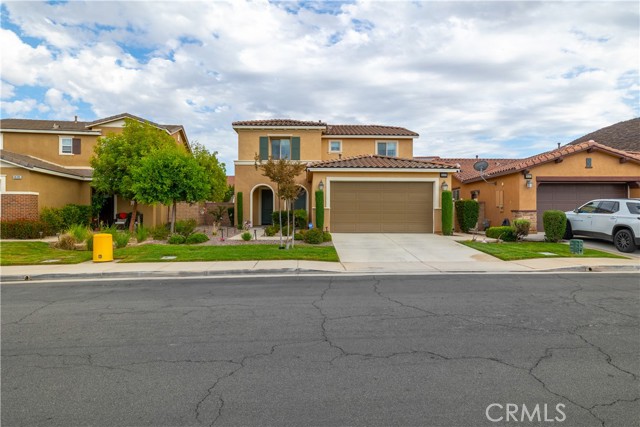 Detail Gallery Image 4 of 45 For 36391 Tenino, Lake Elsinore,  CA 92532 - 4 Beds | 3 Baths