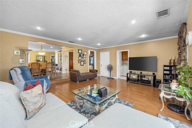 full view of family room/ dining