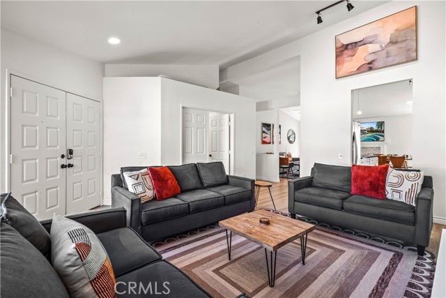 78755 Villeta Drive, La Quinta CA: https://media.crmls.org/medias/cd8b8643-636b-4fbc-9387-32659a5f6783.jpg