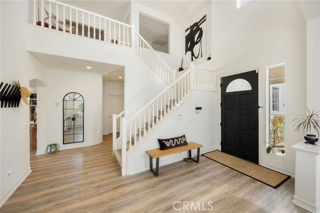 Detail Gallery Image 3 of 38 For 7211 Rockridge Ter, West Hills,  CA 91307 - 5 Beds | 4/1 Baths