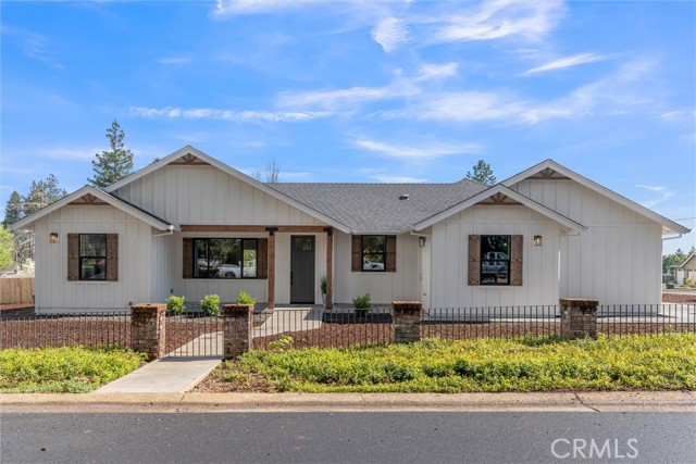 Detail Gallery Image 1 of 29 For 5860 Nielsen Dr., Paradise,  CA 95969 - 3 Beds | 2 Baths