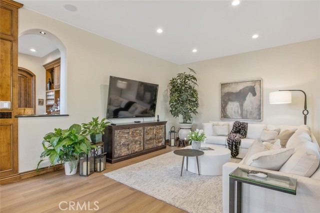 25769 Oak Leaf Court, Valencia CA: https://media.crmls.org/medias/cd8d0efd-8be2-4989-8f2b-5707d357d994.jpg