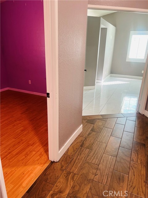 Detail Gallery Image 10 of 50 For 15409 Villaba Rd, Fontana,  CA 92337 - 4 Beds | 2/1 Baths