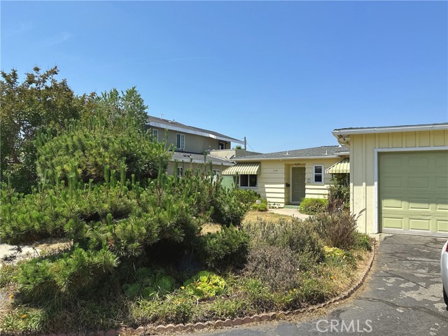 7135 Sultana Avenue, San Gabriel CA: https://media.crmls.org/medias/cd8daa10-7e0e-41f1-b394-50e795ad56ee.jpg