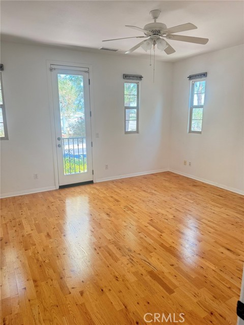 8338 Edgewood Street, Chino CA: https://media.crmls.org/medias/cd8de1b0-f257-469d-8638-9c56e58d2f3b.jpg