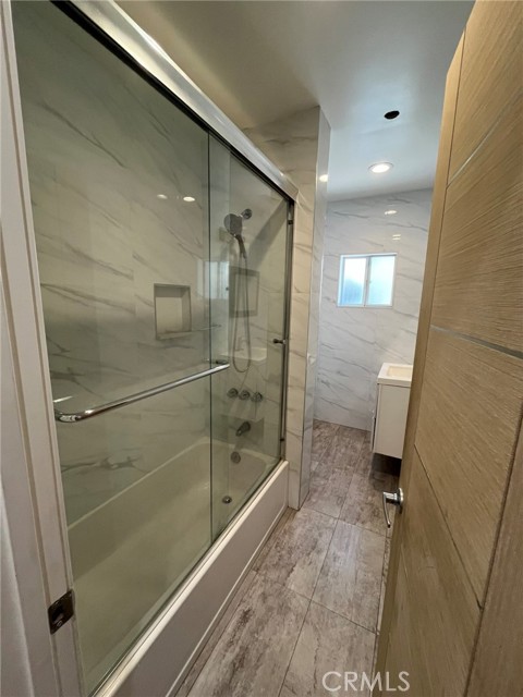 Detail Gallery Image 4 of 34 For 430 Lincoln Ave, Glendale,  CA 91205 - 1 Beds | 1 Baths