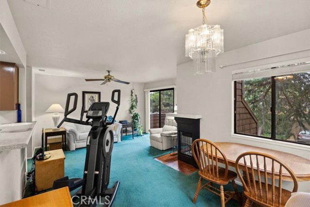 2924 Pennyroyal Dr, Chico CA: https://media.crmls.org/medias/cd90901b-e223-4462-94fc-44d0d4efa0fa.jpg