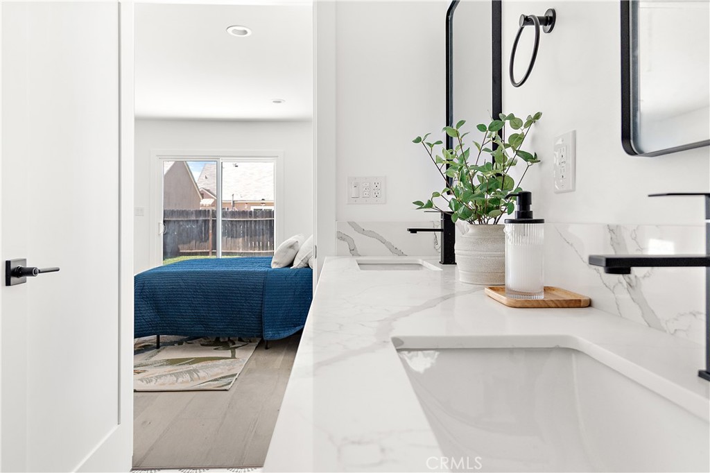 MLS #DW25176930 img 33