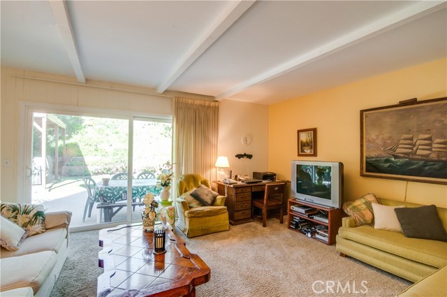 5663 Whitecliff Drive, Rancho Palos Verdes, California 90275, 3 Bedrooms Bedrooms, ,2 BathroomsBathrooms,Residential,Sold,Whitecliff,PV17040830