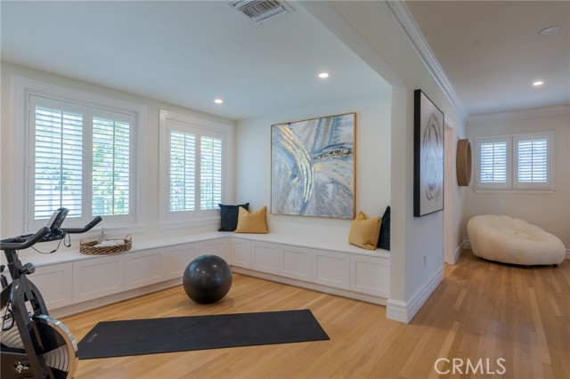 2245 E California Boulevard, San Marino CA: https://media.crmls.org/medias/cd91d46e-bcae-4310-badf-a2e8ba128327.jpg