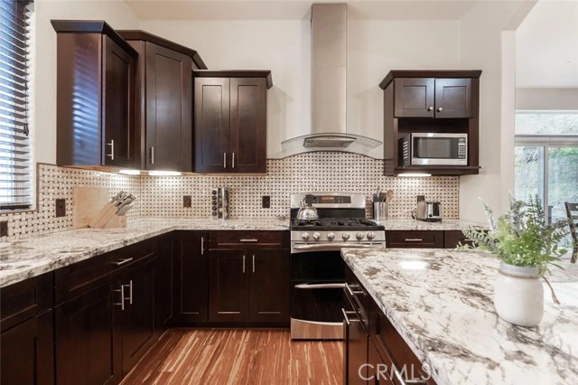 Detail Gallery Image 3 of 28 For 19 a El Cuenco, Carmel Valley,  CA 93924 - 5 Beds | 2/1 Baths