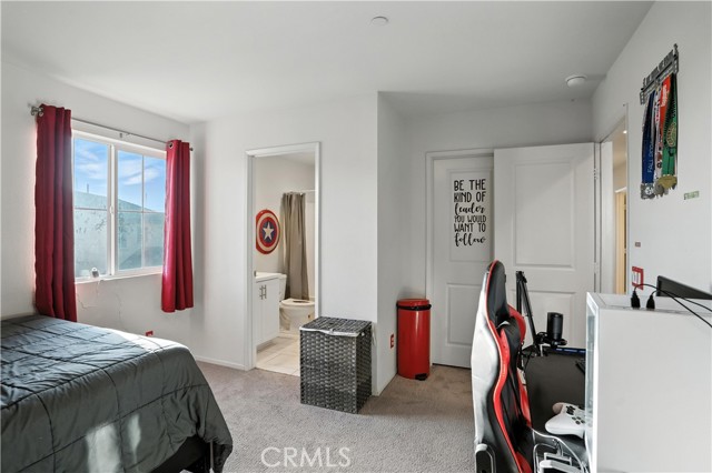 Detail Gallery Image 29 of 75 For 11715 Periwinkle Pl, Jurupa Valley,  CA 91752 - 6 Beds | 4/1 Baths