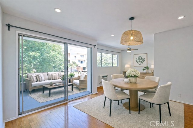 Detail Gallery Image 3 of 28 For 1436 S Bedford St #3,  Los Angeles,  CA 90035 - 2 Beds | 2 Baths