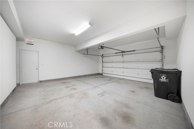 Detail Gallery Image 30 of 41 For 19911 Turin Ct, Yorba Linda,  CA 92886 - 3 Beds | 2/1 Baths