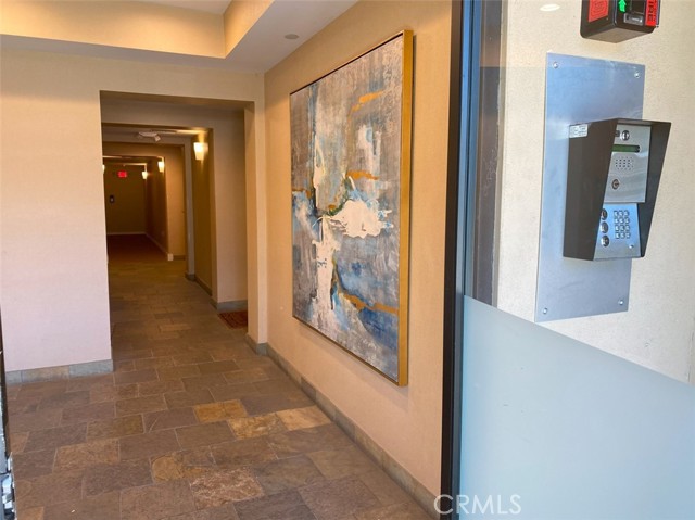Detail Gallery Image 31 of 32 For 1241 S Westgate Ave #202,  Los Angeles,  CA 90025 - 3 Beds | 2/1 Baths