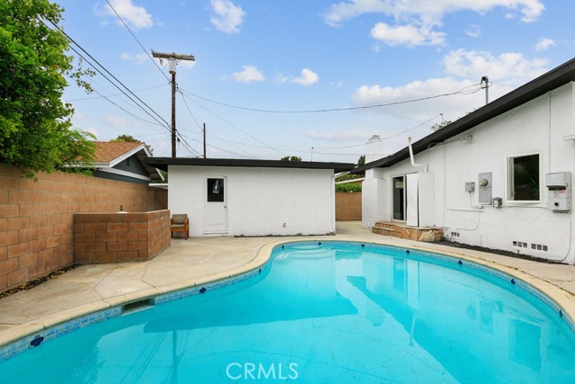 5116 E Wardlow Road, Long Beach CA: https://media.crmls.org/medias/cd97bd37-01af-43cd-ba9b-79daedff9ed1.jpg