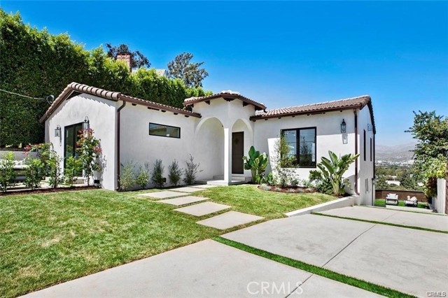 Image 2 for 3205 Waverly Dr, Los Angeles, CA 90027