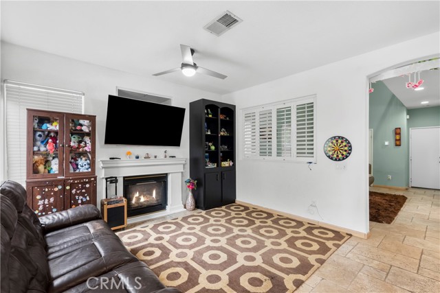 25760 Wordsworth Lane, Stevenson Ranch CA: https://media.crmls.org/medias/cd98e0e6-d6bb-41ac-ac1e-dc2da7bbc40b.jpg