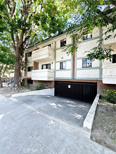 Image 6 of 9 For 380 Alameda Avenue