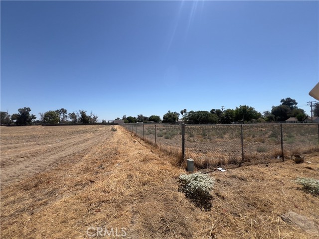Detail Gallery Image 1 of 8 For 1 E 3rd St, Hanford,  CA 93230 - – Beds | – Baths
