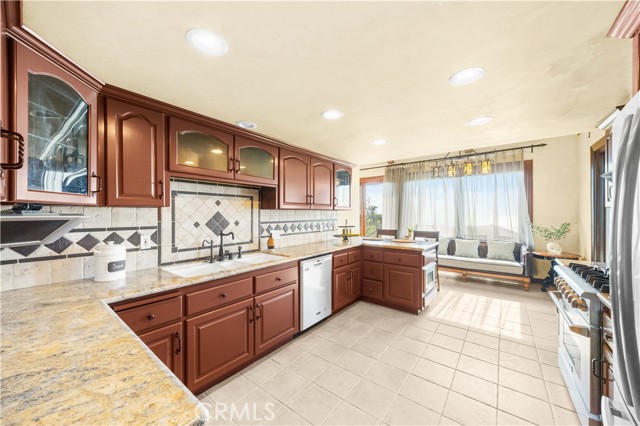 1465 Via Coronel, Palos Verdes Estates, California 90274, 4 Bedrooms Bedrooms, ,3 BathroomsBathrooms,Residential,For Sale,Via Coronel,TR26082943