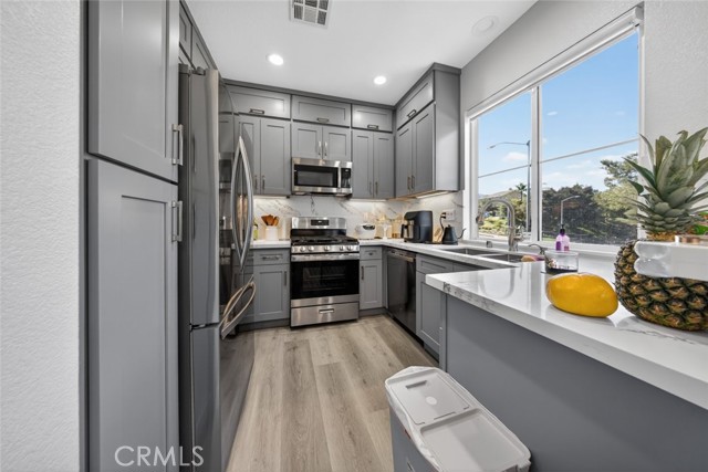 Detail Gallery Image 12 of 32 For 17979 Lost Canyon Rd #104,  Canyon Country,  CA 91387 - 2 Beds | 2 Baths