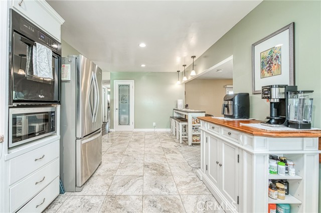 1430 W Bush Street, Lemoore CA: https://media.crmls.org/medias/cd9cdc21-9123-49a4-8e1b-d15c655129bd.jpg