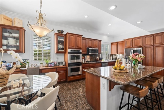 Detail Gallery Image 10 of 54 For 1020 Harbor Crossing, Marina Del Rey,  CA 90292 - 4 Beds | 4/1 Baths