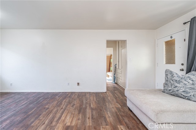 Detail Gallery Image 2 of 13 For 527 Cedar Ave 2g,  Long Beach,  CA 90802 - 1 Beds | 1 Baths