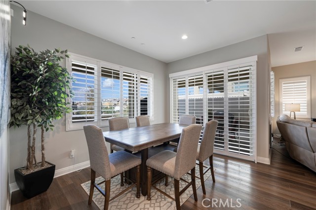 24185 Sprout Drive, Corona CA: https://media.crmls.org/medias/cda08557-05ca-442c-b093-b189c4d68df3.jpg