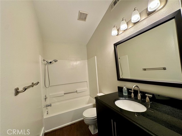 Detail Gallery Image 20 of 26 For 12 Highpark Pl, Aliso Viejo,  CA 92656 - 2 Beds | 2 Baths