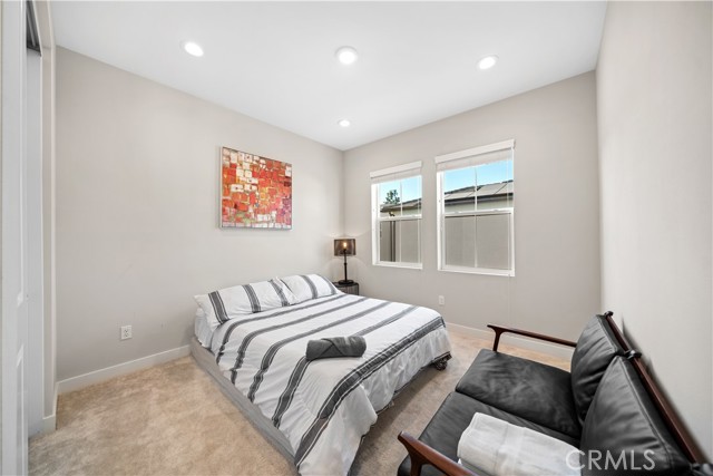151 Fremont, Lake Forest CA: https://media.crmls.org/medias/cda30409-23c4-47fb-95b3-490cad34ffda.jpg