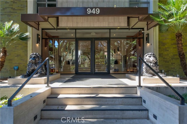 Detail Gallery Image 46 of 55 For 949 N Kings #215,  West Hollywood,  CA 90069 - 2 Beds | 2 Baths