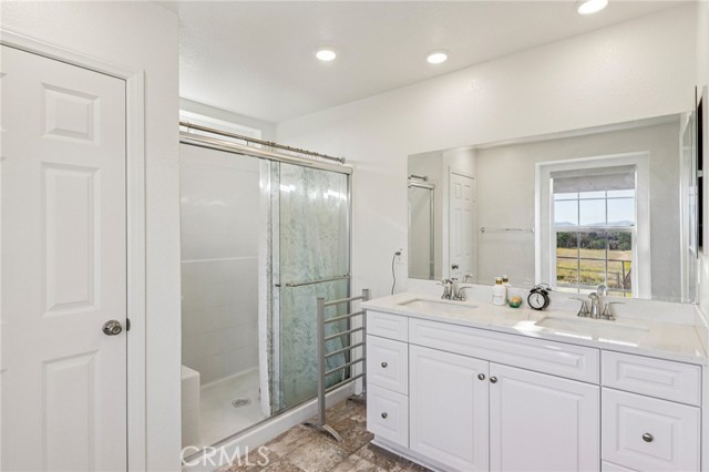 Detail Gallery Image 15 of 28 For 18811 Nanza St, Riverside,  CA 92508 - 4 Beds | 3 Baths