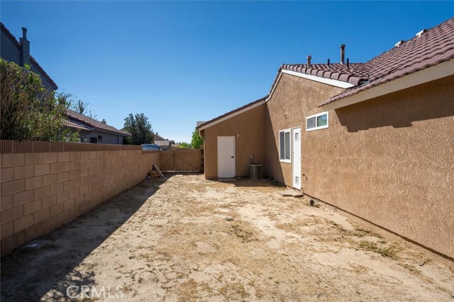 Detail Gallery Image 18 of 35 For 44632 17th, Lancaster,  CA 93534 - 5 Beds | 2 Baths